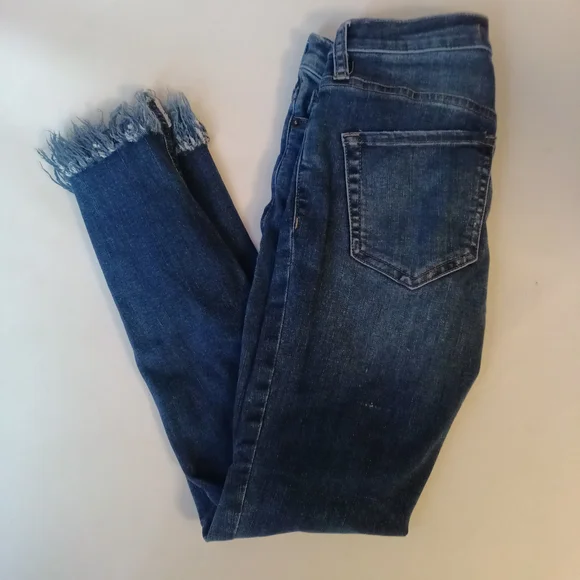 Free People Distressed Jeans Size 24 - Picture 2 of 10